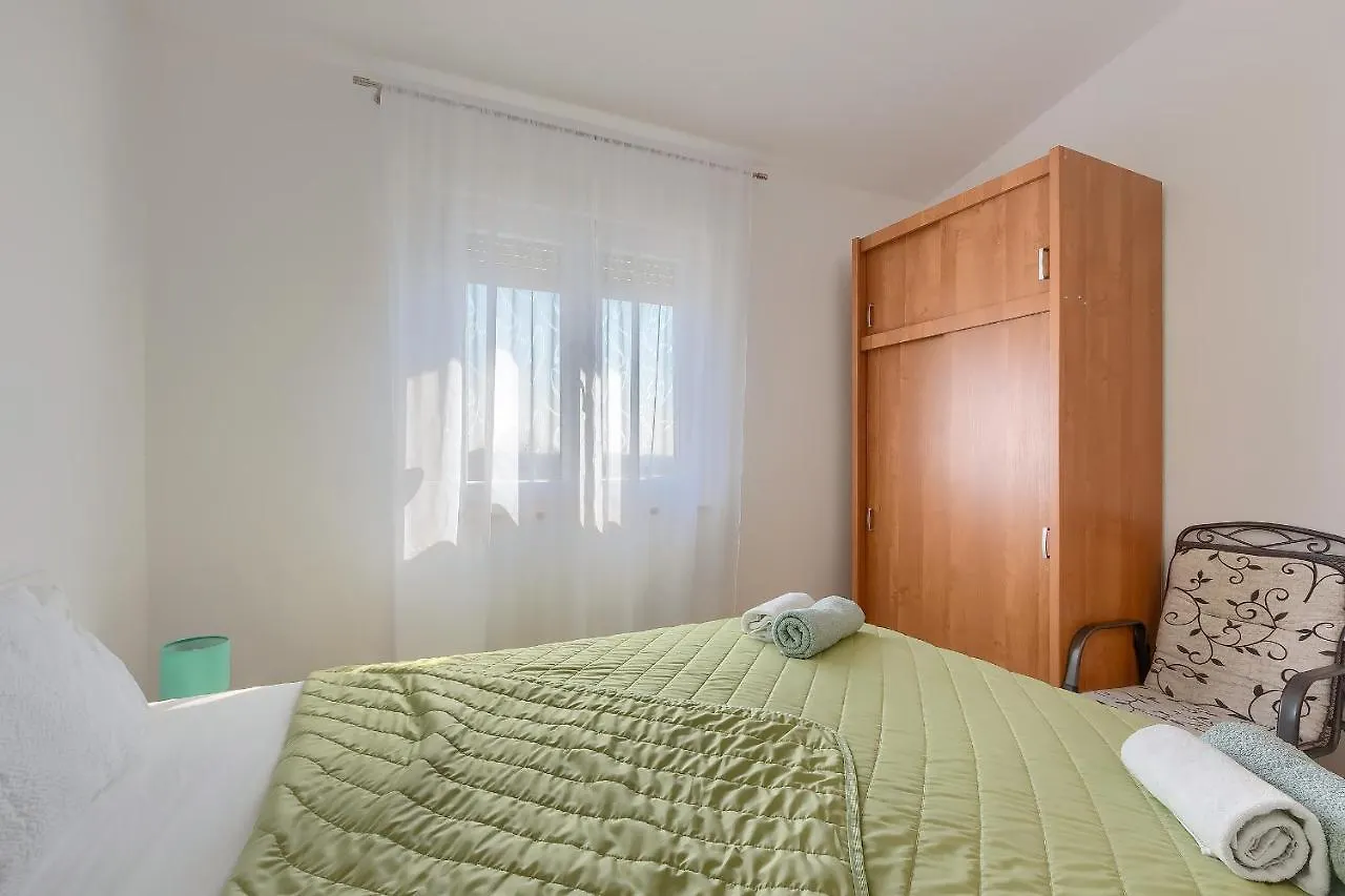 Apartment Marija Fazana