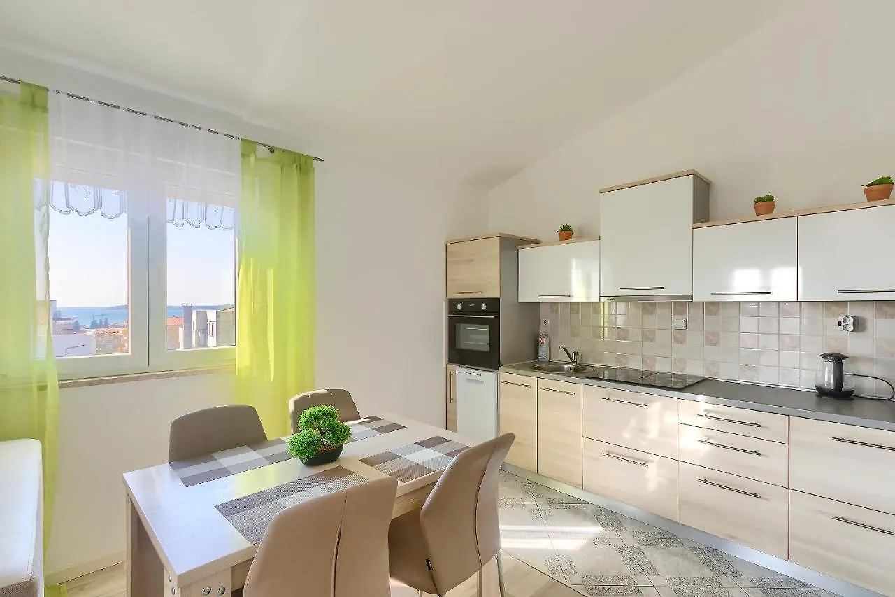 Apartment Marija Fazana